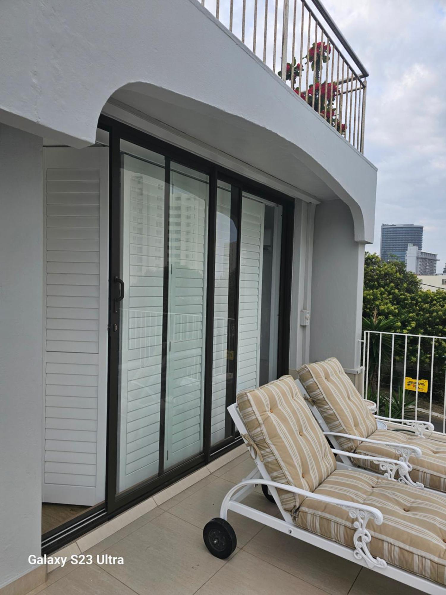 Umhlanga Getaways Apartment Durban Luaran gambar